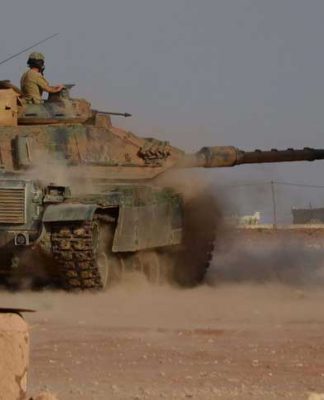 سقوط قذيفة صاروخية على منزل محافظ حمص… الجيش التركي يقتل 71 مسلحاً كردياً في سوريا… و«قوات سوريا الديمقراطية»: لدينا «القوة الكافية» لتحرير الرقة