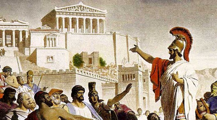 الديمقراطية الليبرالية في أزمة في العالم وعندنا