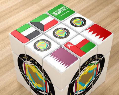 السعودية والإمارات والبحرين ومصر تقطع علاقاتها كافة مع قطر