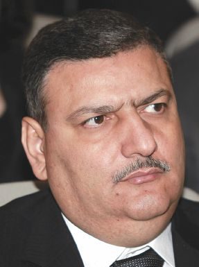 حجاب لـ «الحياة»: ماكرون أكد دعمه المعارضة ويريد انتقالاً ديموقراطياً في سورية