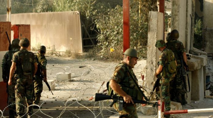 وفاة موقوفين سوريين تتفاعل ولجنة التحقيق تجمع المعلومات