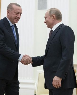 من قال إن الحرب السورية انتهت يأكل اليوم كلامه وورطة اللاعبين الميدانيين تتعمّق