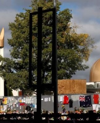 تدَيُّن بافلوفي وأزمة قيادة